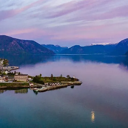 Hotel Sognefjord 3*